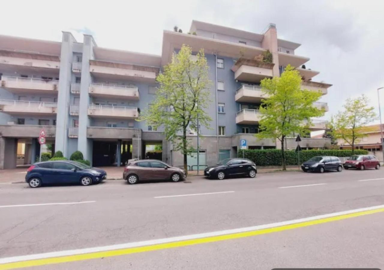شقة Monolocale-7 Minuti Da Bergamo, 10 Minuti Milan Bergamo Airport Gorle المظهر الخارجي الصورة